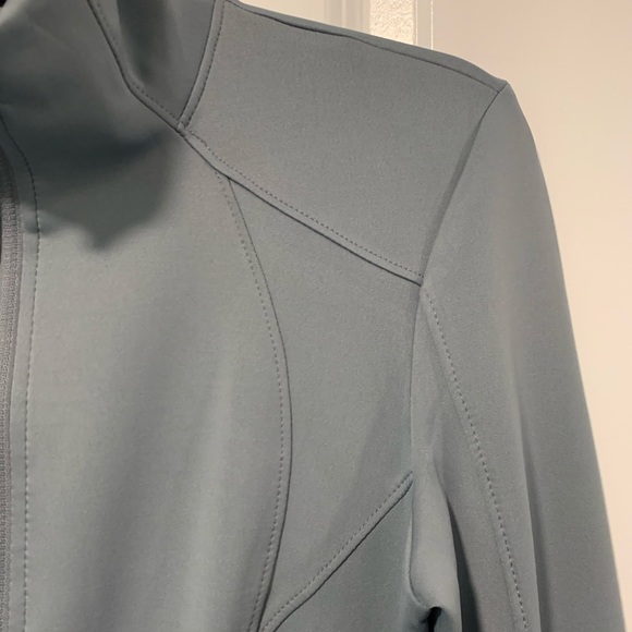 ASANA NWOT Active Jacket - Picture 6 of 13